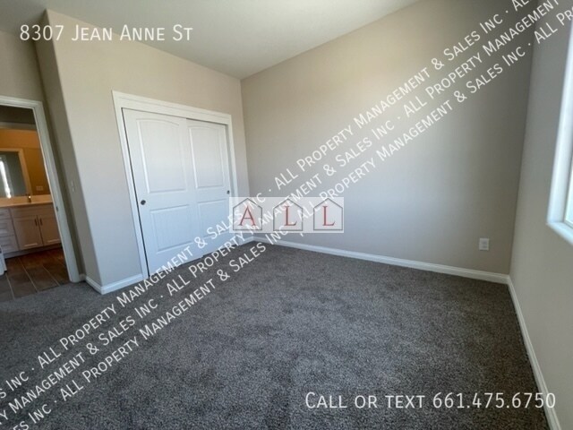 Building Photo - 8307 Jean Anne St