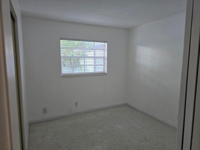 Building Photo - 2672 Rockcrest Ct