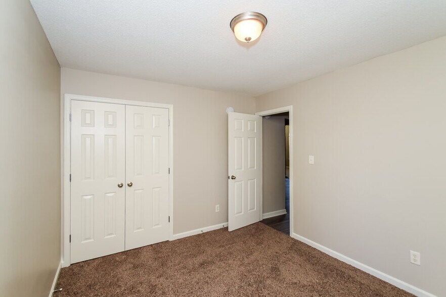 Building Photo - 5760 Landau Drive