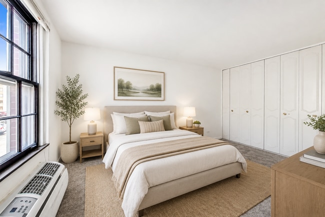 Building Photo - Spacious Rehabbed 1-Bedroom at The Vine | Private Balcony + Parking