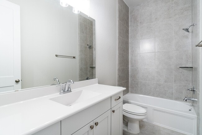 Building Photo - 27054 Golden Knoll Dr