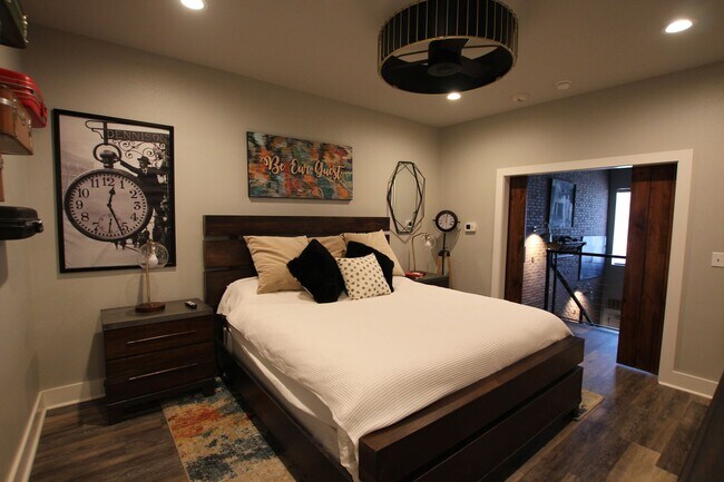 Building Photo - The Cannery Lofts - R5 (Furnished)