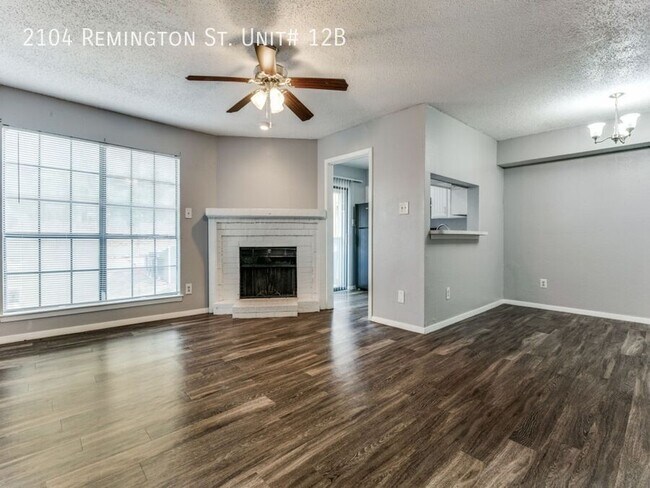 Building Photo - 2104 Remington St