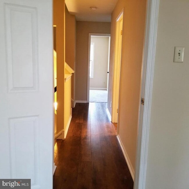 Building Photo - 1506 Virginia Ct