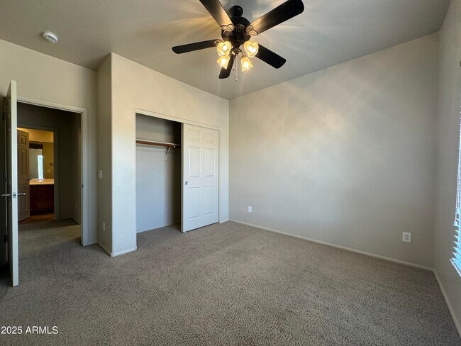 Building Photo - 6285 S Fawn Ct