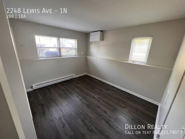Building Photo - 2248 Lewis Ave