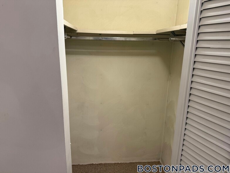 Building Photo - 80 Gardner St