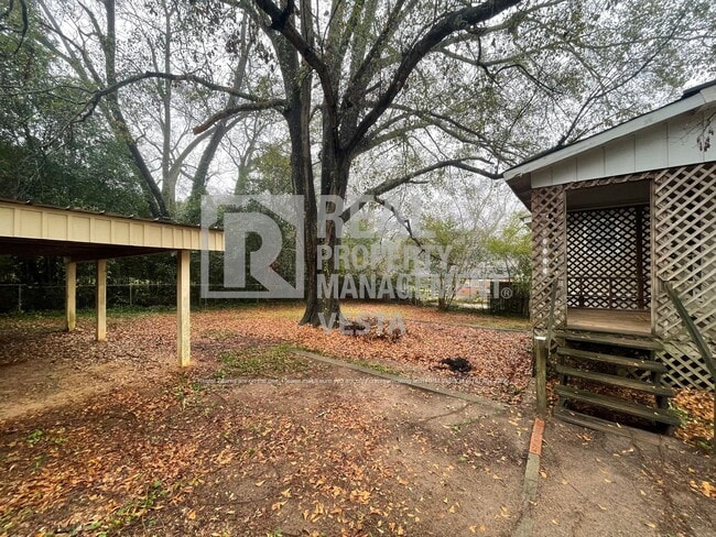 Building Photo - 110 W Ridge Cir