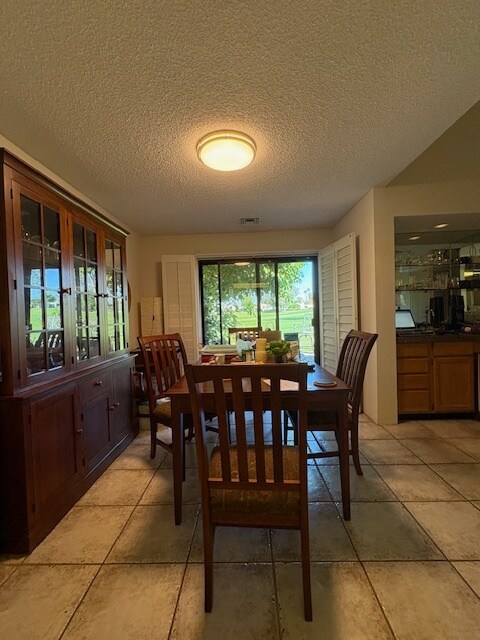 Building Photo - 17 Mission Ct