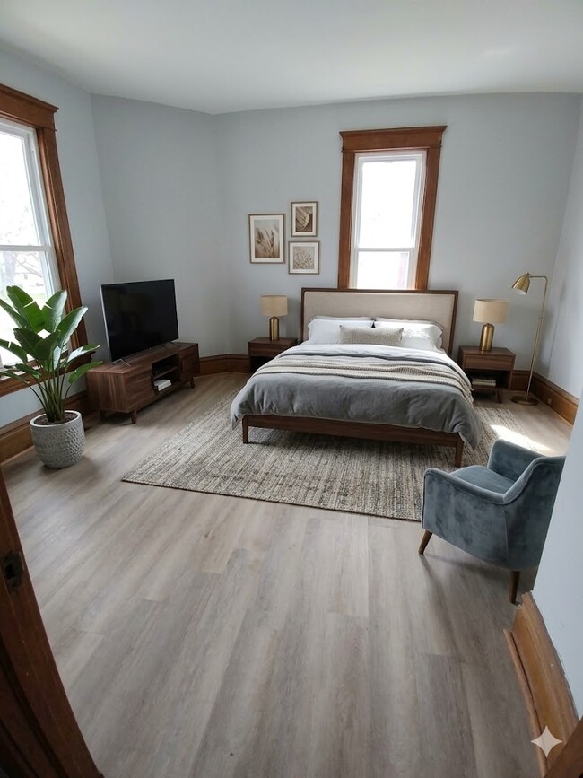 Building Photo - 730 E Hurlbut Ave