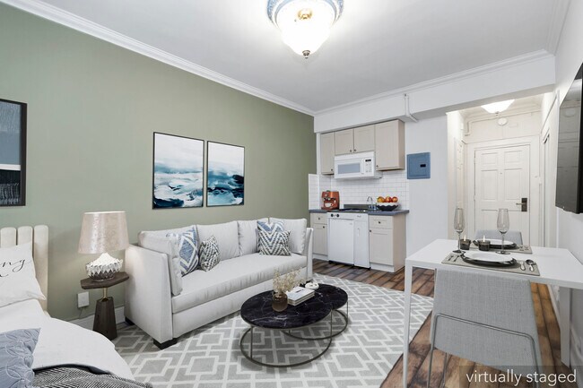 Building Photo - 735 Taylor