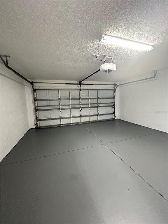 Building Photo - 11030 Whittney Chase Dr
