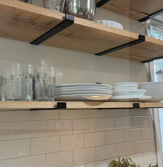 Building Photo - 3803 Lookout Dr