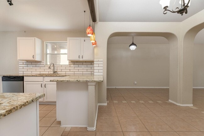 Building Photo - 8234 Campanario