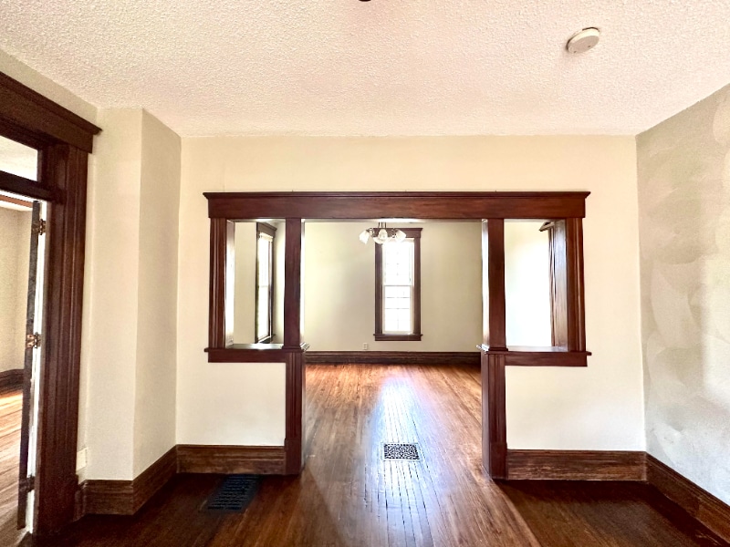 Building Photo - 1211 21st St