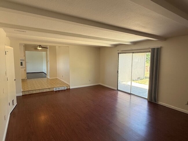 Building Photo - 3-Bedroom Single Family Home in PInole