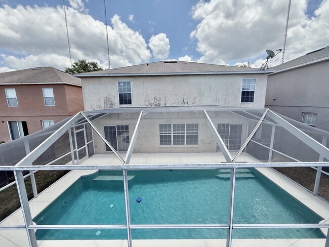Building Photo - 10325 Boyette Creek Blvd