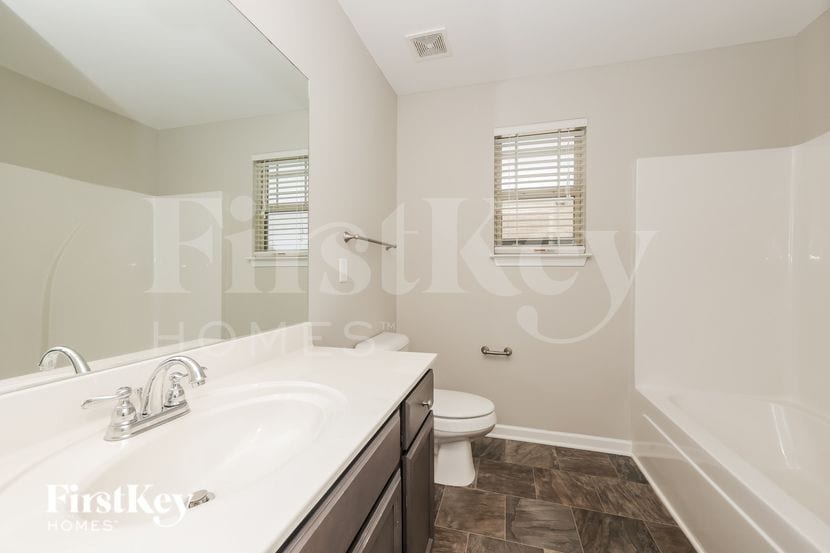 Building Photo - 3322 Willingham Run