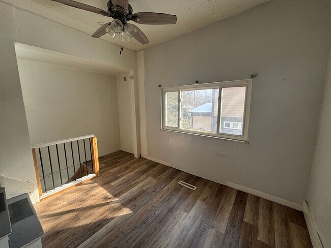 Building Photo - Use Your Tax Return For This Sweetheart of a Deal! This is a Lease-to-Own – Not a typical rental.