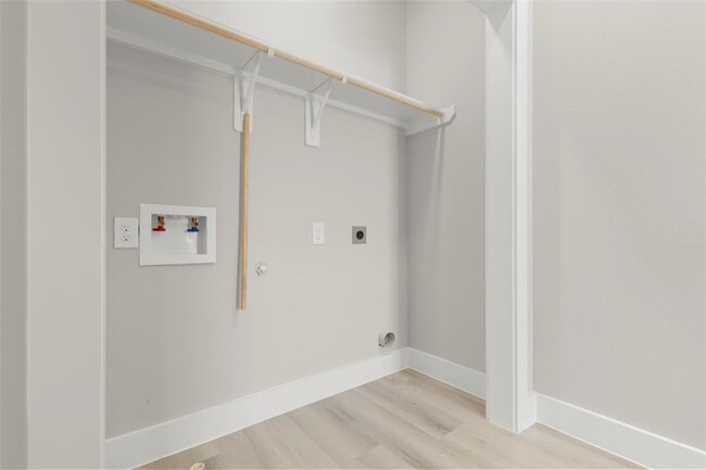 Building Photo - 3109 Shelby Cir