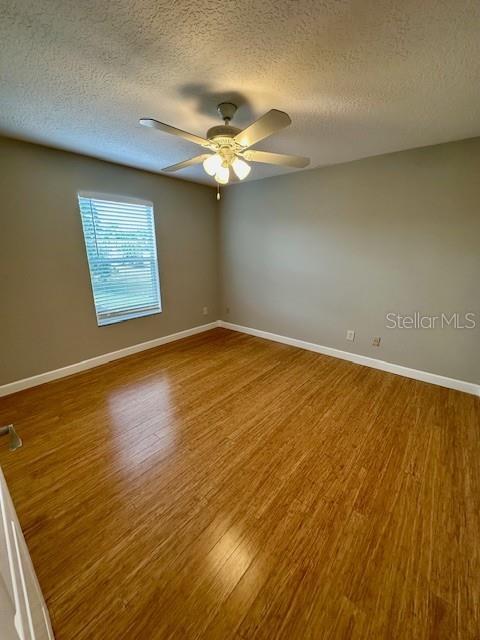 Building Photo - 10274 Cove Lake Dr