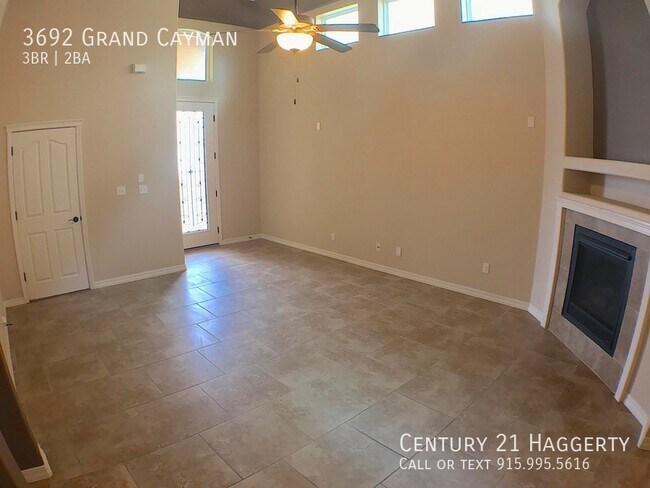 Building Photo - 3692 Grand Cayman Ln