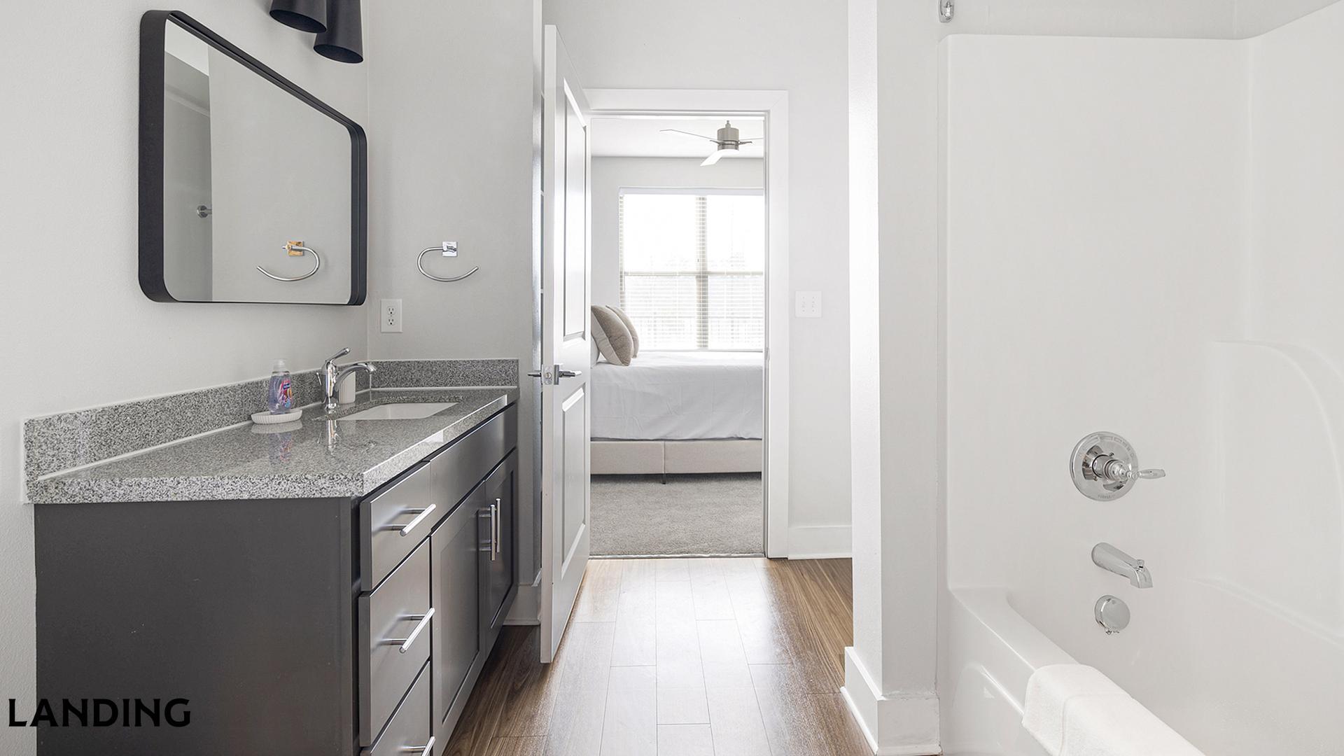 Building Photo - 701 Rahling Rd