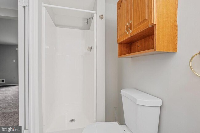 Building Photo - 10661 High Beam Ct