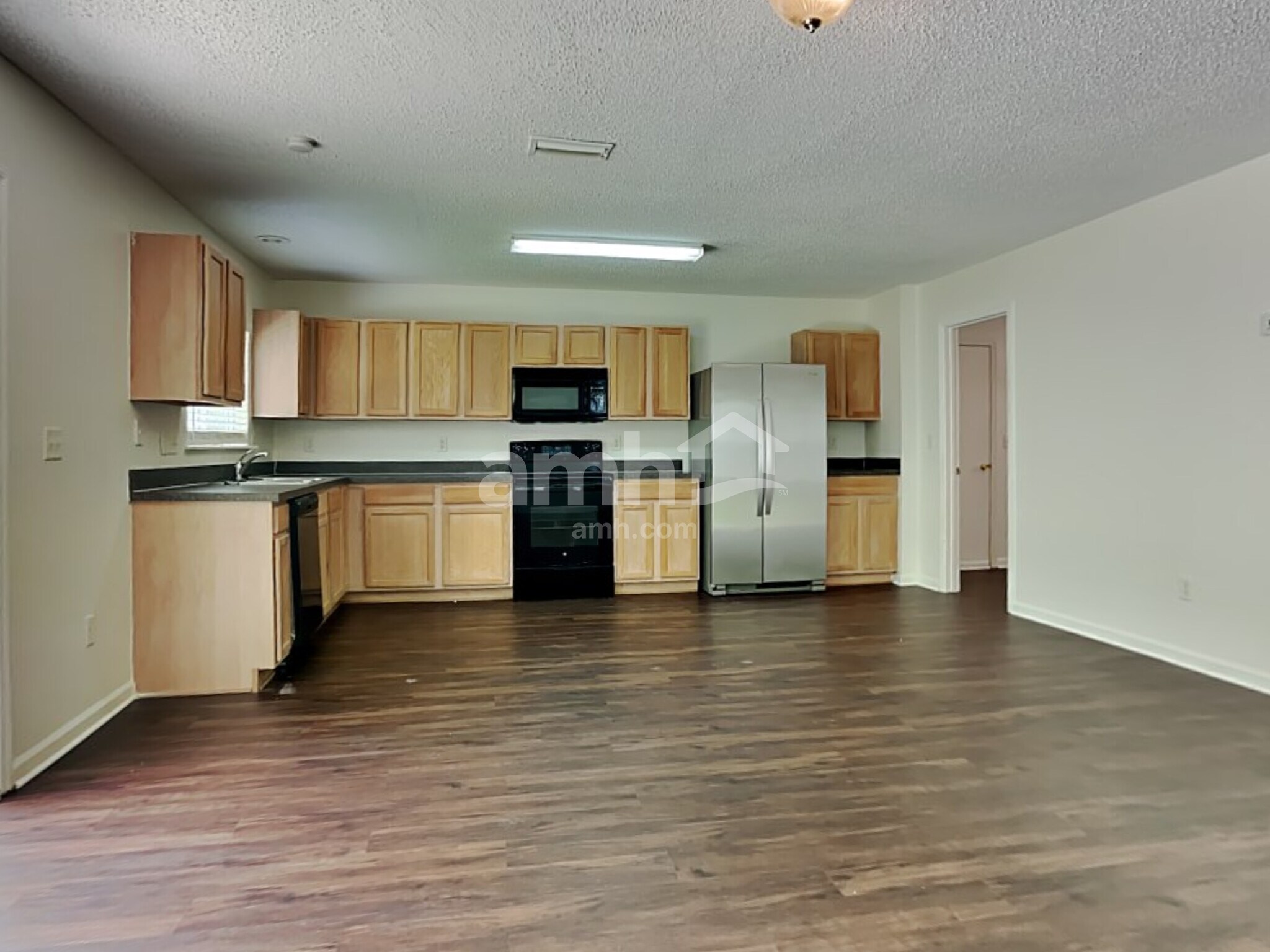 Building Photo - 9645 Morgan Creek Dr
