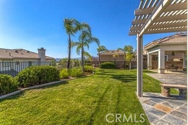 Building Photo - 13646 Canyon Crest Rd