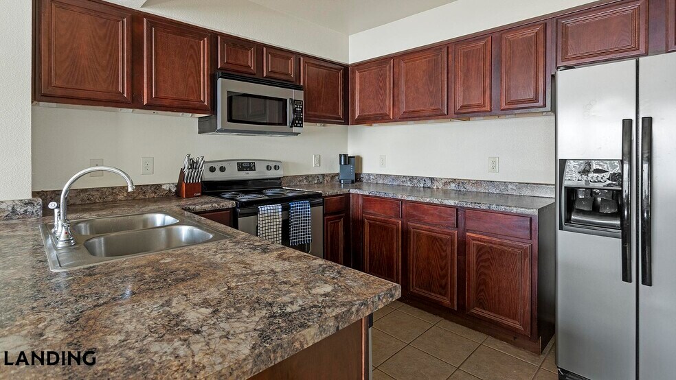 Building Photo - 2700 N 7th St