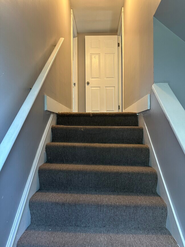 Building Photo - 48 Maytide St