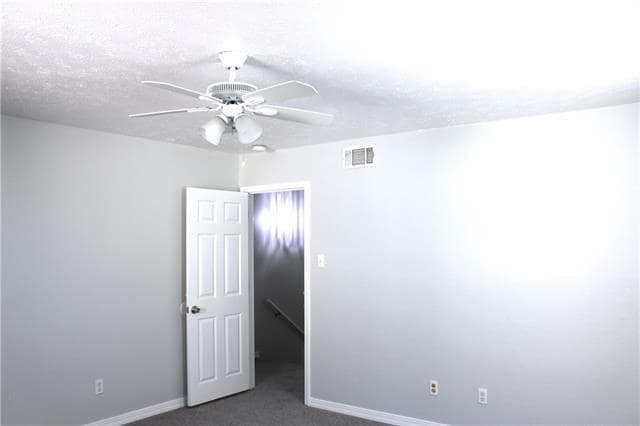 Building Photo - 3308 Delaware Ave