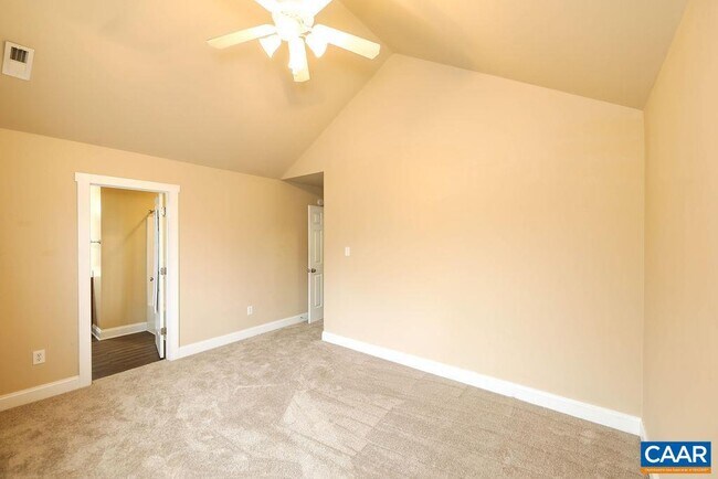 Building Photo - 328 Marquette Ct