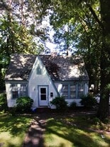 Building Photo - 203 Library S St