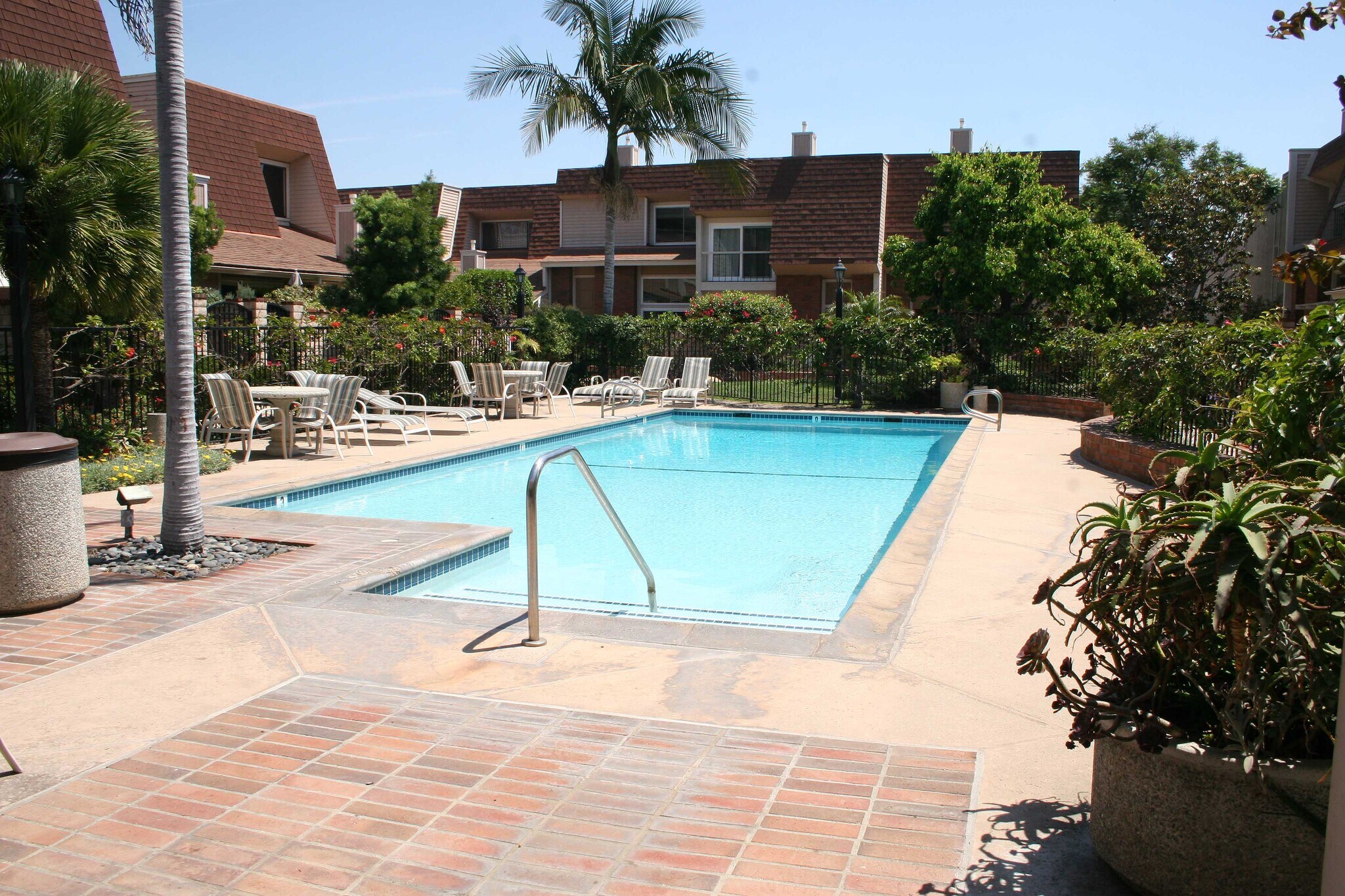 Building Photo - 13065 Mindanao Way