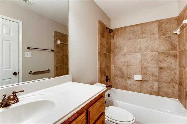 Building Photo - 12621 Greenhaven Dr