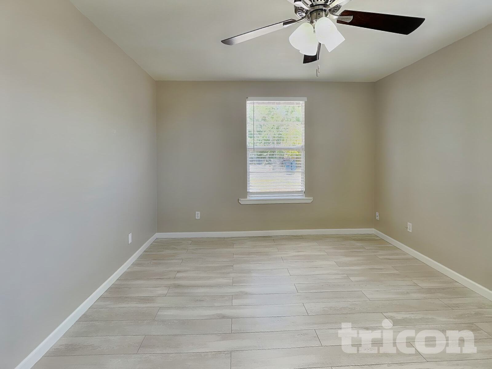 Building Photo - 5513 3rd Avenue Plaza W