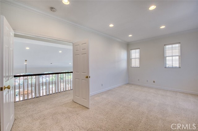 Building Photo - 9 Marisol