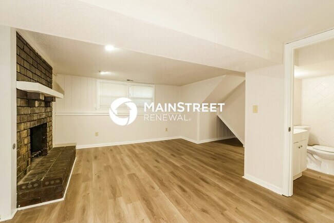 Building Photo - 3 Bedroom Pet-Friendly Home in Blue Spring...