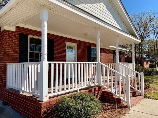 Building Photo - ADORABLE 3 Bedroom/2 Bath home in Longs! C...