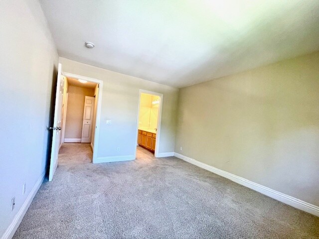 Building Photo - 10186 Camino Ruiz