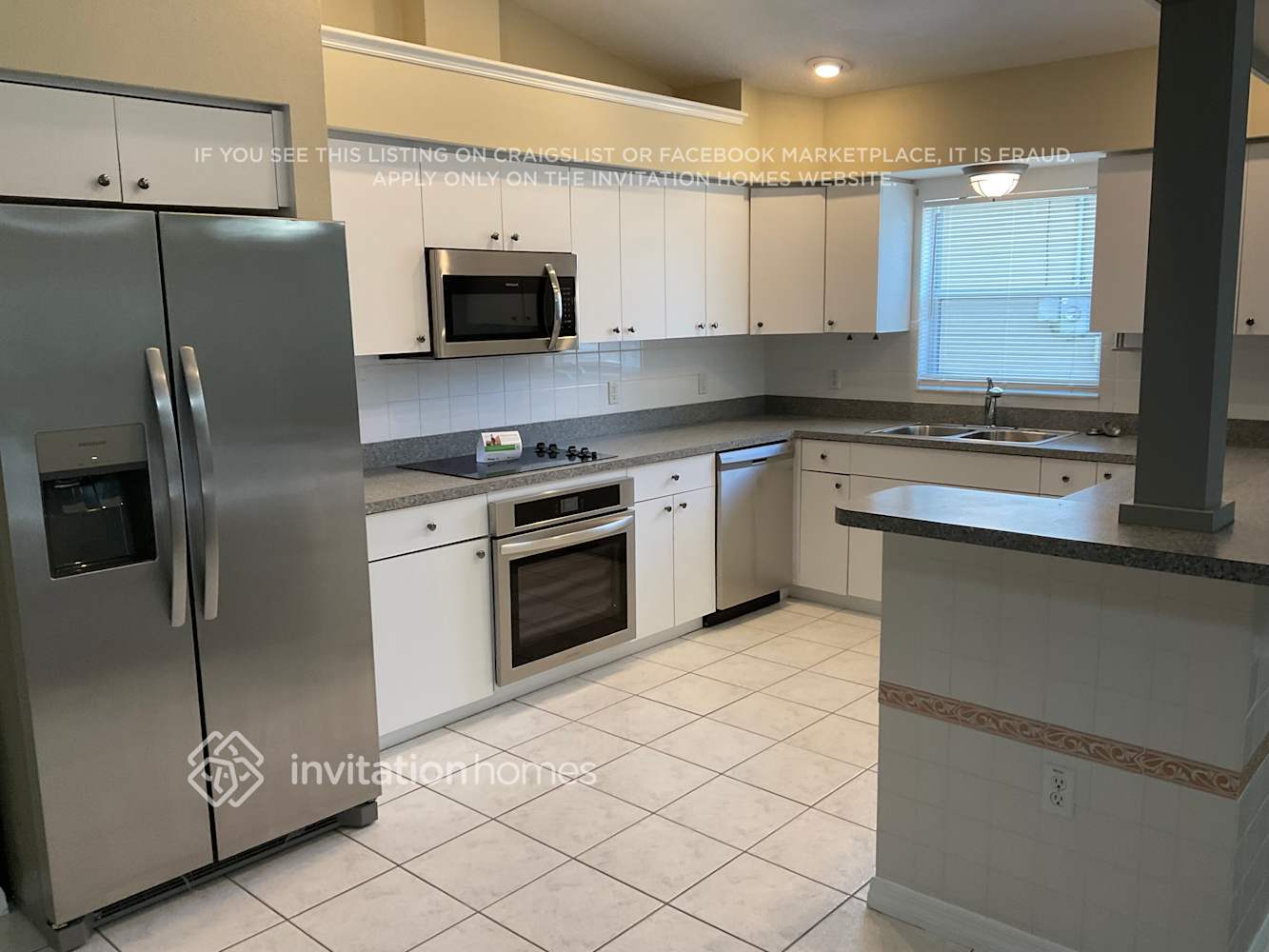Building Photo - 660 Anclote Dr