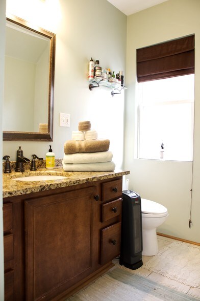 Building Photo - 125 Pleasant St