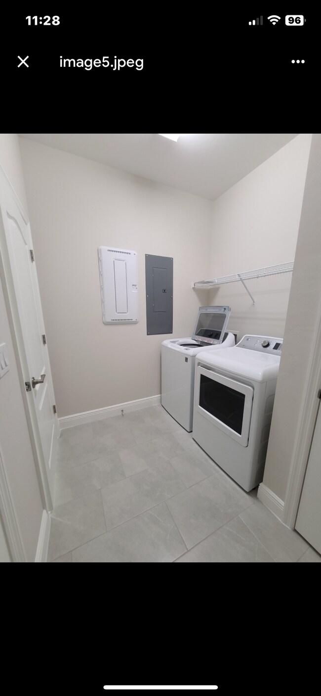 Building Photo - 2304 Sawyers Hill Rd