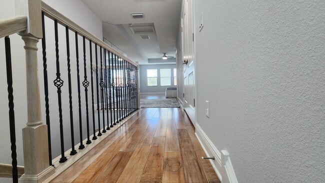 Building Photo - Lakeview Turnkey Furnished Home with Resort Amenities in Gated Rosedale!