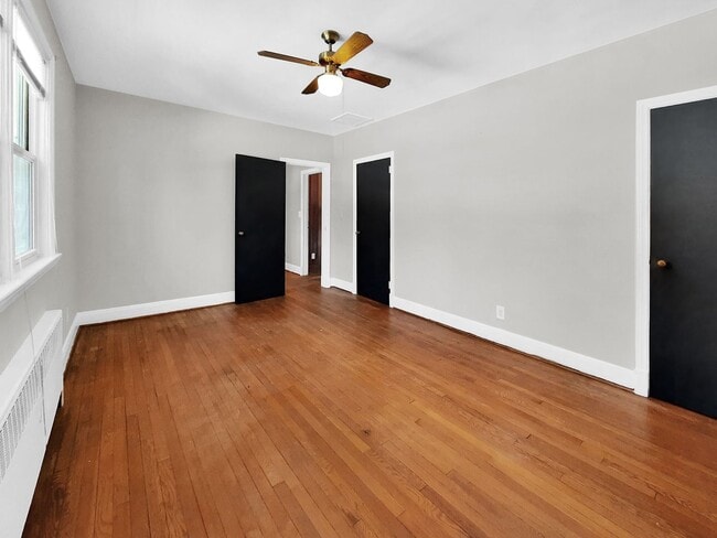 Building Photo - Spacious 4BR Rancher w/ Separate Basement space & Accessible Features – Sudbrook Park