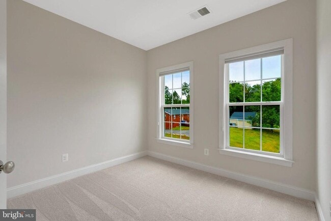 Building Photo - 8854 Orchard Ln