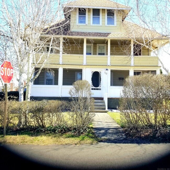 Primary Photo - 10 Mills Ave