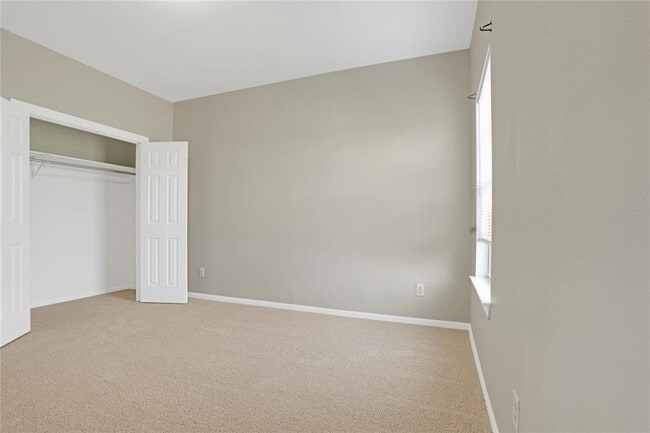Building Photo - 9610 Buffum St